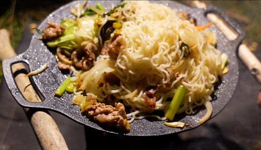 夏に食べたい　出汁香るレモンそうめんチャンプルー キャンプ飯